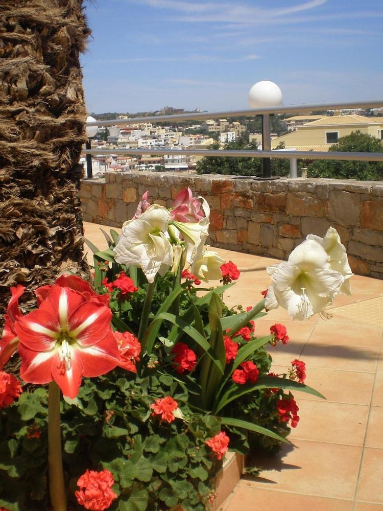 Scala Hotel-Apartments Agia Pelagia 외부 사진